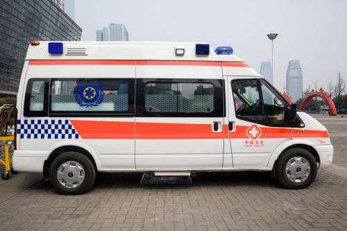 阳山县救护车出租